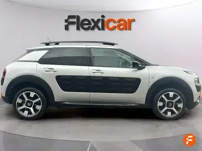 Usado Citroën C4 Cactus Business Class 100 HP (73 kW) 2016 Cinzento Citadino