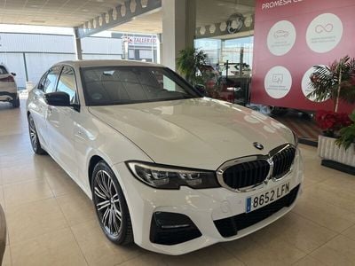Usado BMW 318 Comfort Edition 150 CV (110 kW) 2020 Blanco Berlina