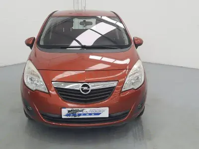 Usado Opel Meriva Excellence 120 HP (88 kW) 2012 Vermelho Monovolume