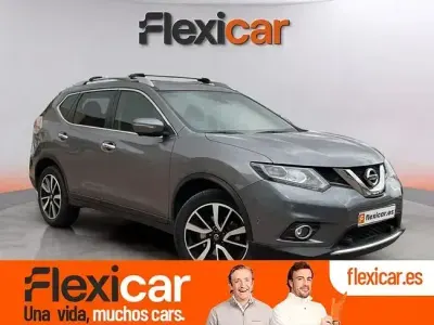 Usado Nissan X-Trail Tekna 177 CV (130 kW) 2017 Gris / plata SUV