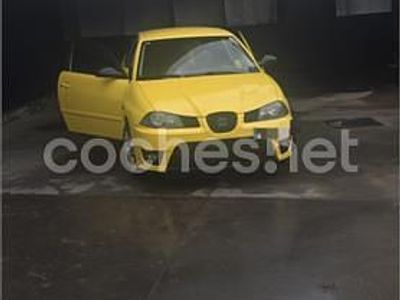 Usado Seat Ibiza FR 130 CV (95 kW) 2003 Amarillo Utilitario
