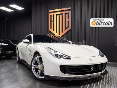 Usado Ferrari GTC4Lusso 690 CV (507 kW) 2021 Blanco Familiar