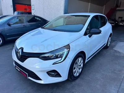 Usado Renault Clio V Business 100 CV (73 kW) 2022 Blanco Berlina