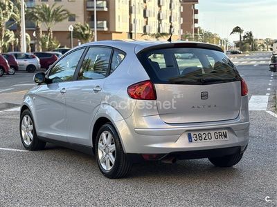 Gris / plata Usado 2009 Seat Altea Reference Monovolumen | 3450 € (Buen precio)