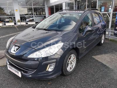 Usado Peugeot 308 110 CV (80 kW) 2008 Negro Familiar