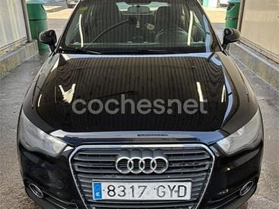 Usado Audi A1 Attraction 105 CV (77 kW) 2010 Negro Berlina