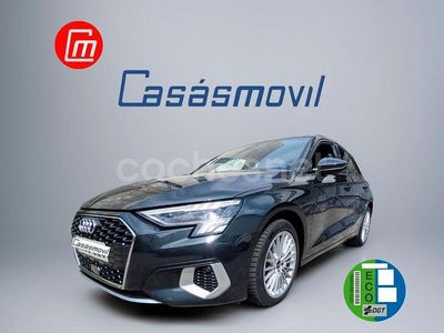 Usado Audi A3 Advanced Plus 110 CV (80 kW) 2022 Gris / plata Berlina