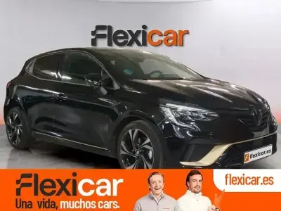 Usado Renault Clio 140 CV (102 kW) 2023 Negro Utilitario