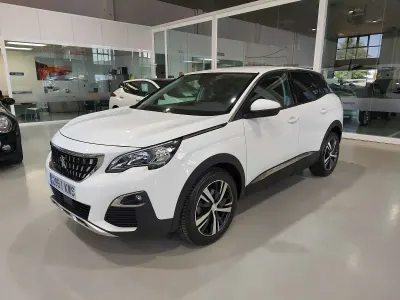 Usado Peugeot 3008 Allure 130 HP (95 kW) 2019 Branco SUV