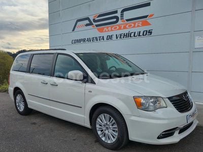 Usado Lancia Voyager Platinum 163 CV (119 kW) 2012 Blanco Monovolumen