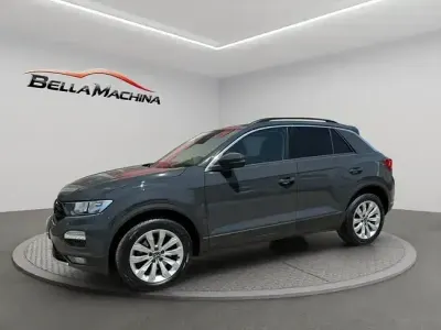 Usado VW T-Roc Advance 150 CV (110 kW) 2022 Gris SUV
