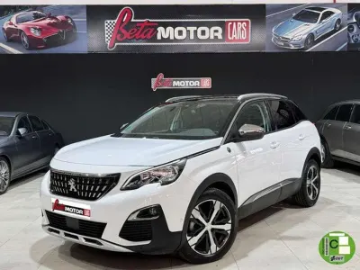 Usado Peugeot 3008 GT-line 131 CV (96 kW) 2018 Blanco SUV