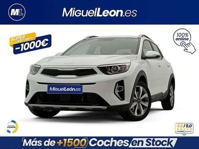 Usado Kia Stonic 101 HP (74 kW) 2023 Branco SUV
