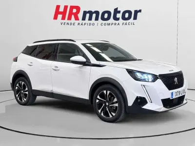Usado Peugeot 2008 Allure 110 CV (80 kW) 2022 Blanco SUV
