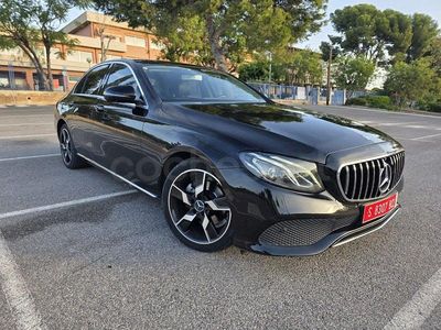 Usado Mercedes E220 194 CV (142 kW) 2017 Negro Berlina