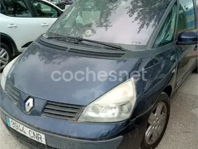 Usado Renault Grand Espace Expression 150 CV (110 kW) 2003 Azul Monovolumen