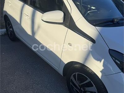 Usado Peugeot 108 69 CV (50 kW) 2015 Blanco Utilitario