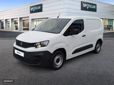 Usado Peugeot Partner 98 CV (72 kW) 2022 Blanco Monovolumen