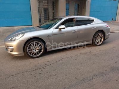 Porsche Panamera 4S