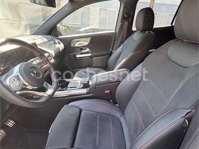 Mercedes GLA250