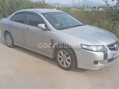 Gris / plata Usado 2006 Honda Accord Sport Berlina | 3700 € (Buen precio)