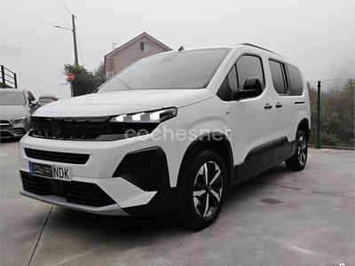 Usado Peugeot Rifter GT 130 CV (95 kW) 2025 Blanco Monovolumen