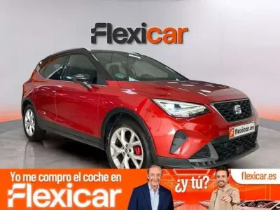 Usado Seat Arona FR 150 CV (110 kW) 2023 Rojo SUV