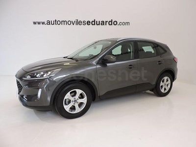 Usado Ford Kuga Trend 120 CV (88 kW) 2021 Gris / plata SUV