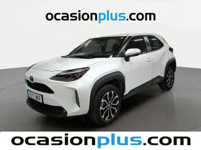 Usado Toyota Yaris Cross Active 116 CV (85 kW) 2023 Blanco SUV