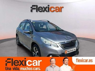Usado Peugeot 2008 Allure 100 CV (73 kW) 2016 Gris SUV