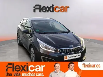 Usado Kia Ceed 120 CV (88 kW) 2018 Gris Utilitario