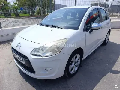 Usado Citroën C3 SELECTION 95 CV (69 kW) 2012 Blanco Berlina