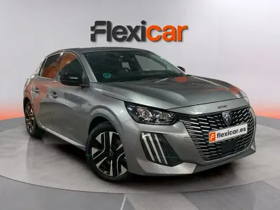 Usado Peugeot 208 Allure 101 CV (74 kW) 2025 Gris Utilitario