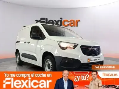 Usado Opel Combo Edition 102 CV (75 kW) 2022 Blanco Monovolumen