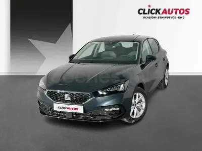 Usado Seat Leon Style 116 CV (85 kW) 2025 Gris / plata Berlina