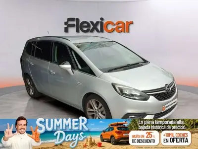 Usado Opel Zafira Innovation 136 CV (100 kW) 2019 Gris Monovolumen
