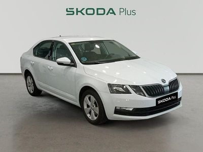 Usado Skoda Octavia Ambition 116 CV (85 kW) 2020 Blanco Berlina