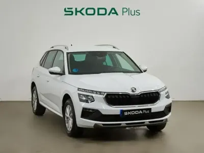 Usado Skoda Kamiq Selection 116 CV (85 kW) 2025 Blanco SUV