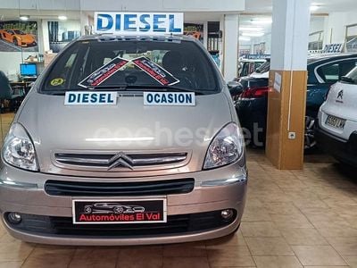 Usado Citroën Xsara Picasso Exclusive 110 CV (80 kW) 2007 Beige Monovolumen