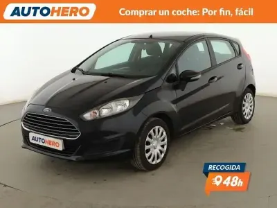 Usado Ford Fiesta Trend 82 CV (60 kW) 2015 Negro Utilitario