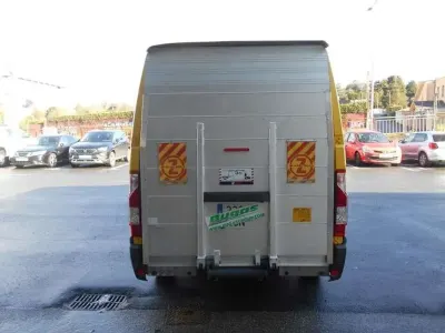 Usado Renault Master 135 CV (99 kW) 2019 Amarillo Van