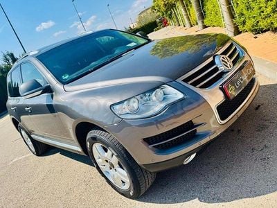 Usado VW Touareg 240 CV (176 kW) 2009 Gris / plata SUV