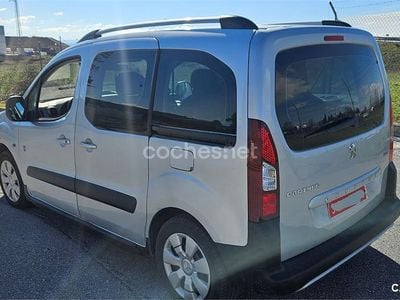 Gris / plata Usado 2009 Peugeot Partner Tepee Outdoor Monovolumen | 5800 € (Precio justo)