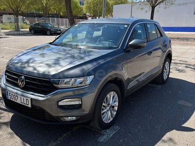 Begagnad VW T-Roc Advance 115 HK (84 kW) 2020 Grå SUV