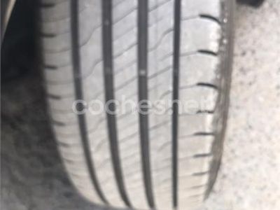 Usado BMW 320 184 CV (135 kW) 2011 Negro Familiar