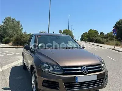 Usado VW Touareg 240 CV (176 kW) 2010 Marrón SUV