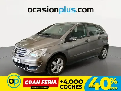 Usado Mercedes B170 116 CV (85 kW) 2007 Gris Monovolumen