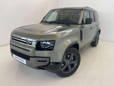 Usado Land Rover Defender SE Dynamic 249 HP (183 kW) 2025 Verde SUV