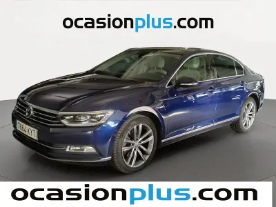 Usado VW Passat Sportline 150 CV (110 kW) 2019 Azul Berlina