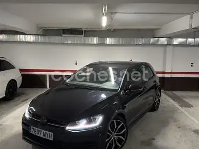 Usado VW Golf VII GTI 245 CV (180 kW) 2018 Negro Berlina